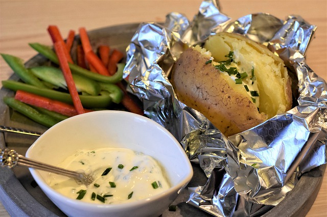 How long to bake potatoes at 375 in foil